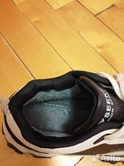 Кроссовки теплые