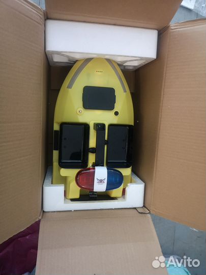 Прикормочный кораблик GPS на 40 точек + эхолот