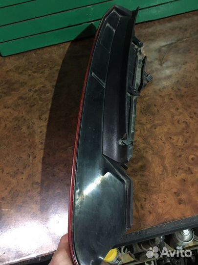 Фонарь задний правый Ford fusion