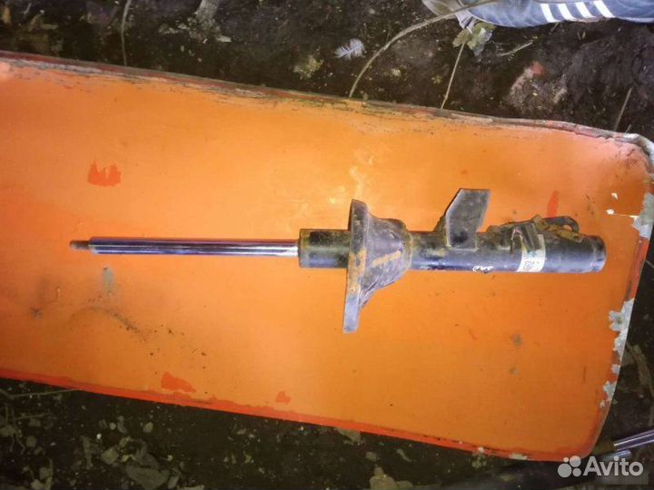 Стойка задняя Ford Mondeo