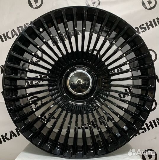 Колеса Мансори на Кадиллак Cadillac Escalade R24