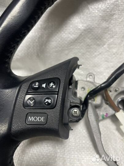 Руль lexus is250