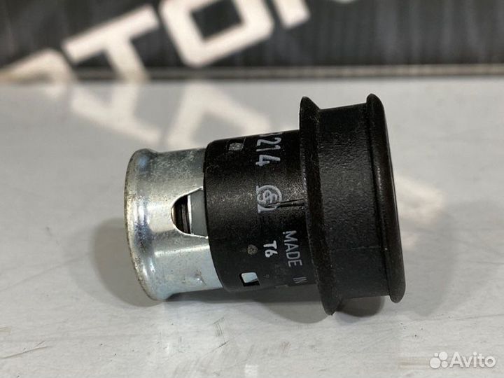 Прикуриватель Bmw X5 E53 M54B30 2005