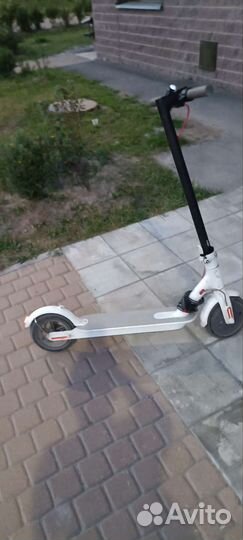 Самокат взрослый электрический бу