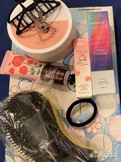 Подарок в коробке любимой маме девушке бьютибокс