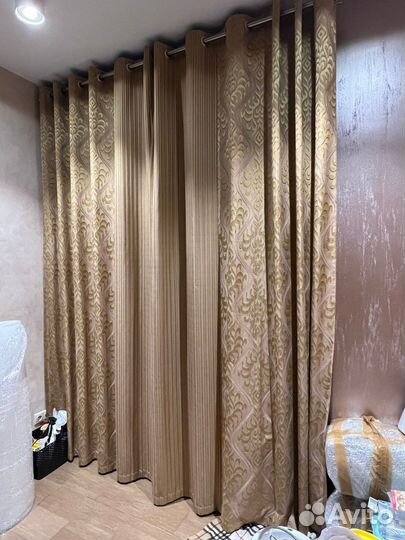 Компл штор, 4 диванные подушки в тон шторам