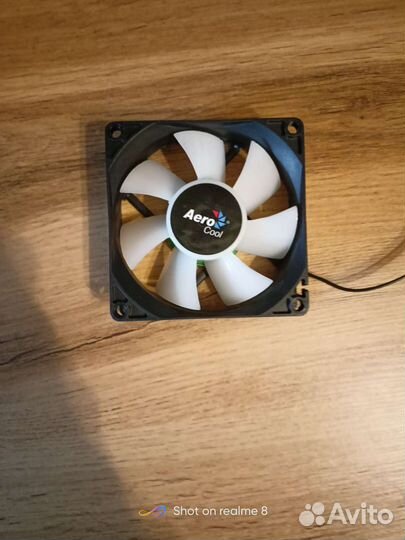 Вентилятор aerocool frost 8