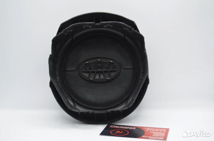 Рулевая накладка Kia Sorento (2017- ) в руль