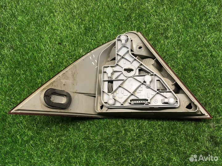 Фонарь задний правый Mercedes-Benz C W203