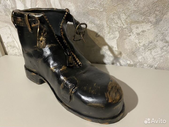 Сувенир из металла