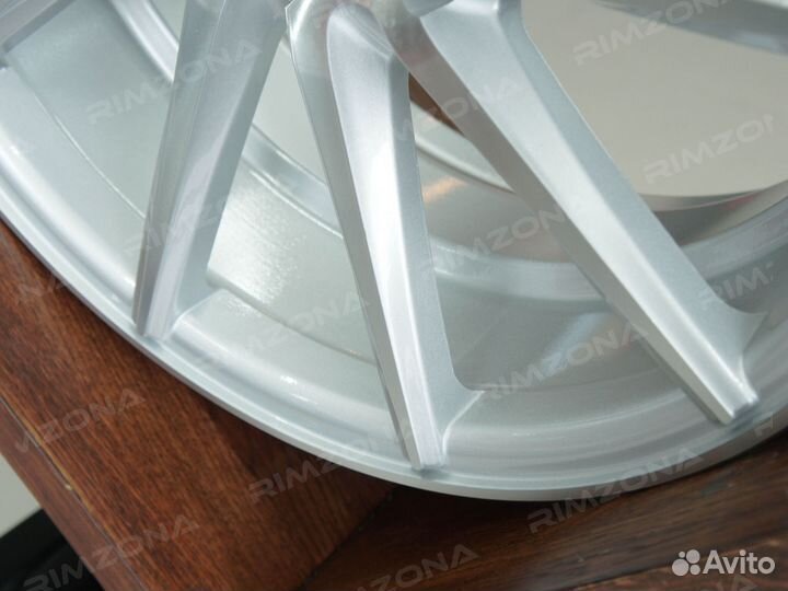 Литые диски R20 на Hyundai. Арт3208