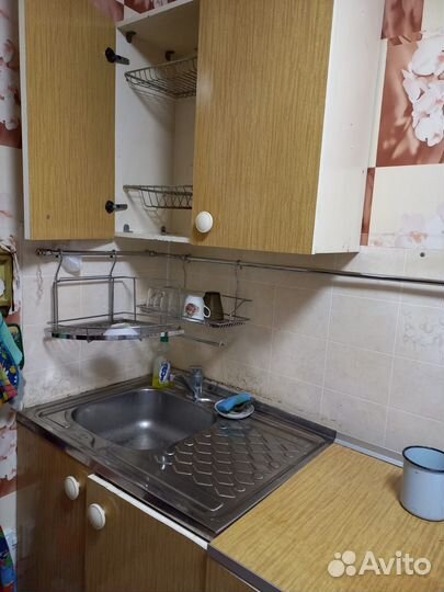 Продается кухонный гарнитур б/у