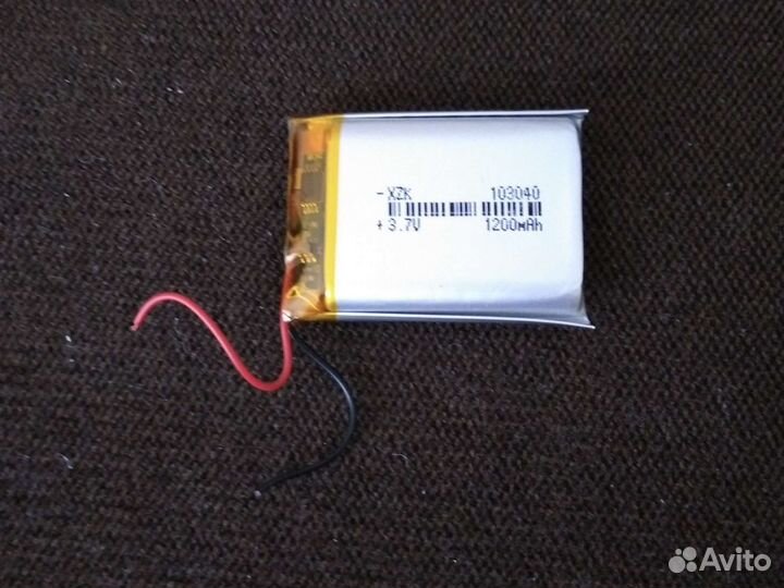 Аккумулятор 3.7v