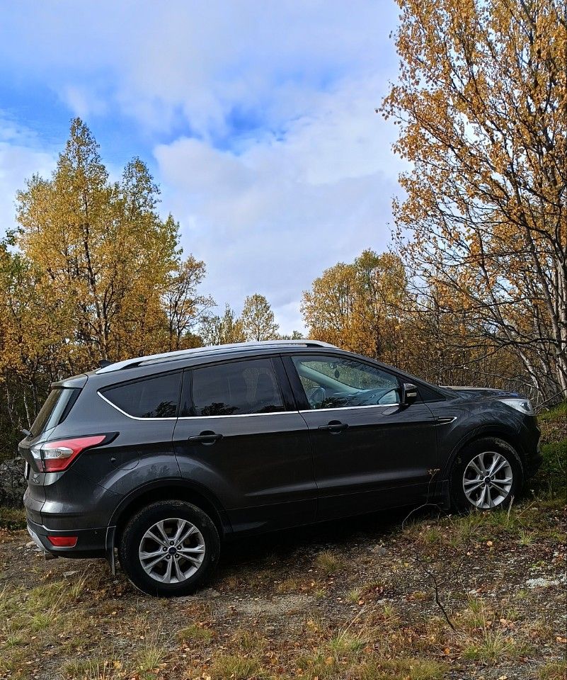 Ford Kuga: фото из отзыва