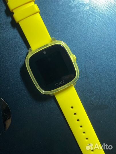 Детские часы elari kidphone fresh