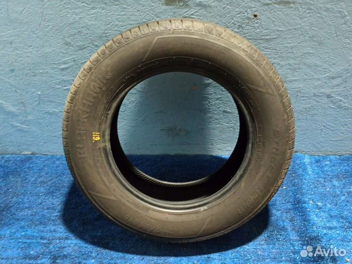 Blackhawk Ice Prey HW06 215/65 R16 98T