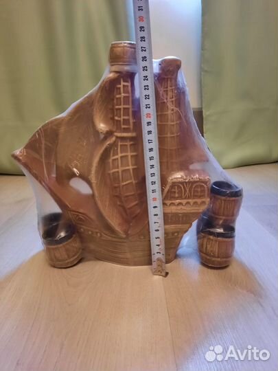 Штоф со стопками новый,супер в подарок