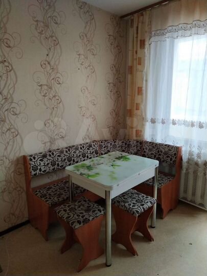 2-к. квартира, 57 м², 3/5 эт.