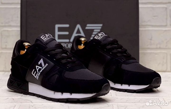 Кроссовки Armani