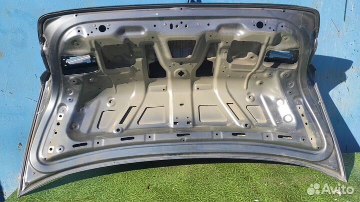 Дверь (крышка) багажника зад. BMW 5-серия