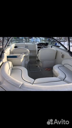 Катер Sea Ray 260