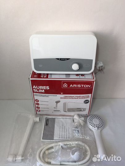 Водонагреватель проточный Ariston 3.5 кВт (новый)