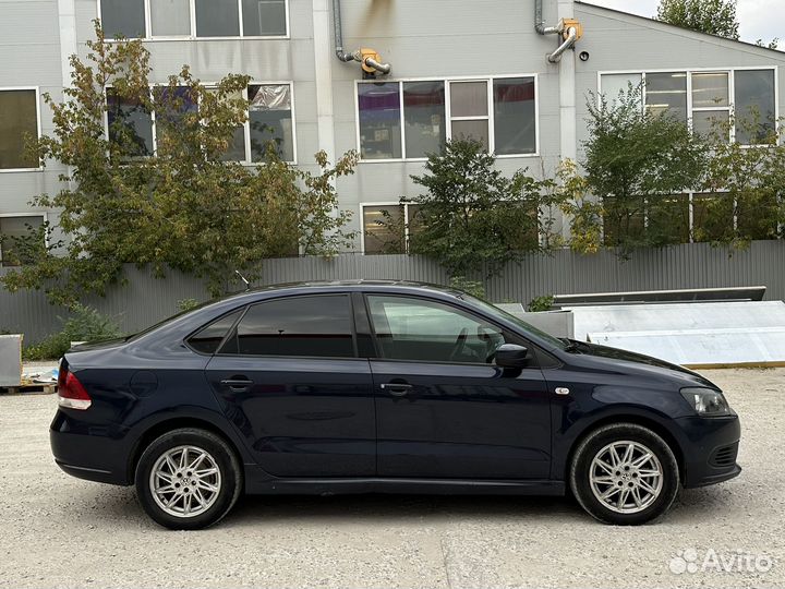 Volkswagen Polo 1.6 AT, 2011, 230 000 км