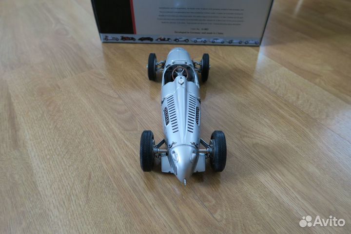 CMC M-034 1:18 auto union type C 1936-1937 silver