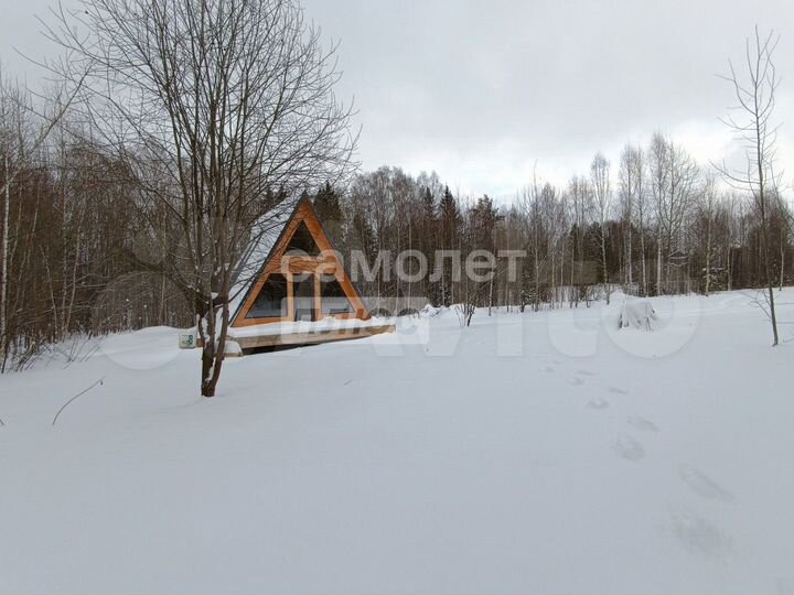 Дом 1500 м² на участке 12 га