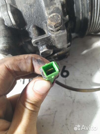 Компрессор кондиционера Audi A6 C5 / VW Passat B5