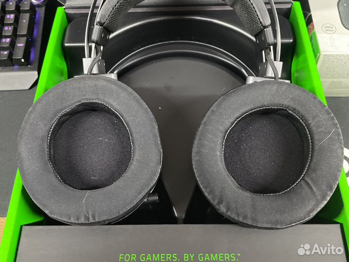Наушники Razer Nari ultimate