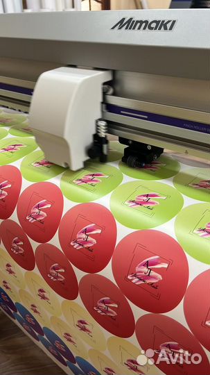 Печать наклеек, этикеток с плоттерной резкой