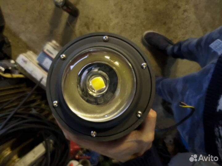 Acorn LED 40 D150 5000K with tempered glass