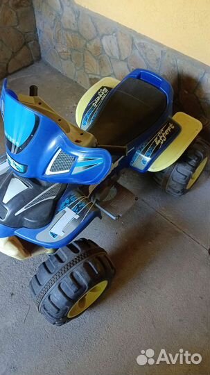 Детский квадроцикл на аккумуляторе