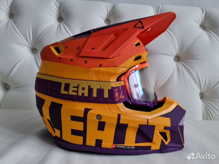 Мото Шлем Leatt 7.5 c oчкaми Индигo