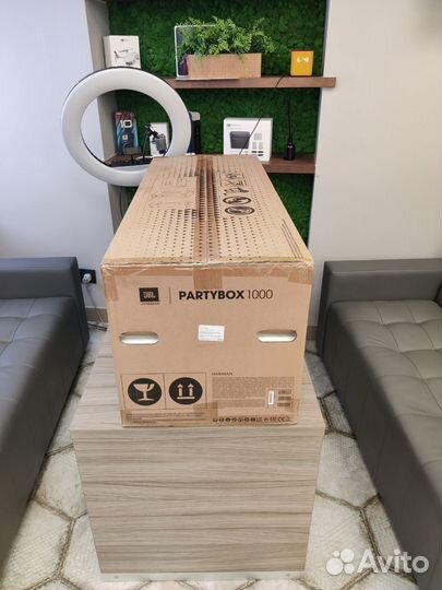 Колонка Jbl PartyBox 1000