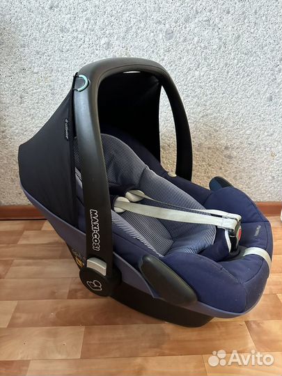 Детское автокресло от 0 maxi cosi