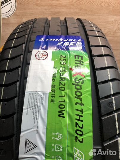 Triangle EffeXSport TH202 255/55 R20 110W