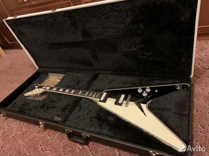 Dean Michael Schenker V