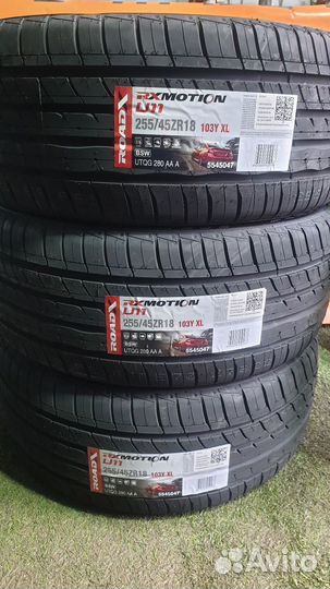 RoadX RXMotion U11 255/45 R18 103Y