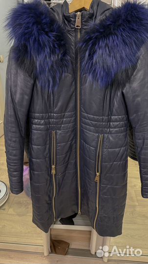 Пальто женское зимнее с натуральным мехом