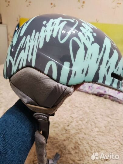 Шлем горнолыжный женский smith