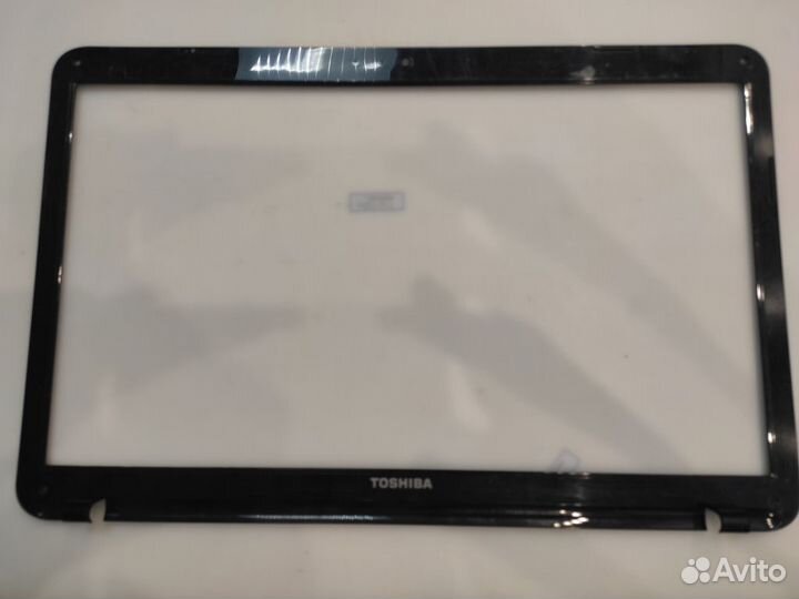 Ноутбук Toshiba L870D на запчасти