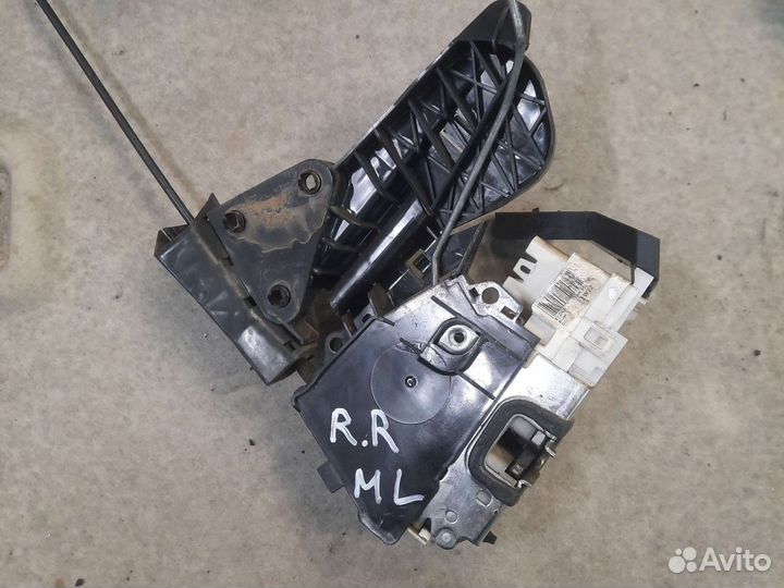 Замок двери зад.правой Мерседес GL ML w164