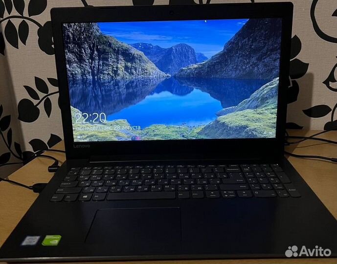 Ноутбук Lenovo ideapad 320-15IKB