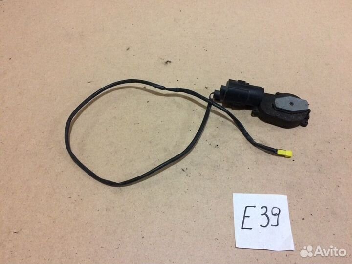 Шторка задняя BMW Е39