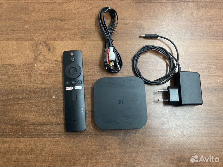 Тв приставка xiaomi mi box mdz-22-ab