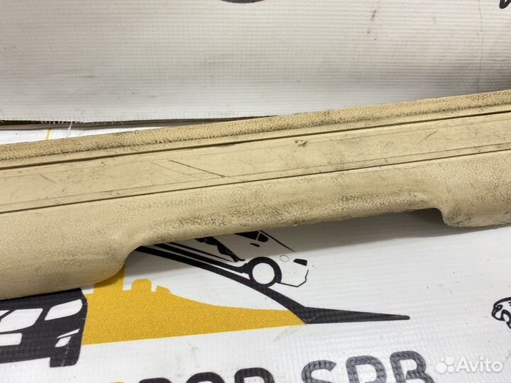 Накладка порога внутренняя левая LR Freelander 2