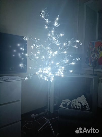 Светящееся дерево