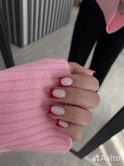 Модель на маникюр бесплатно